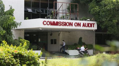 CoA finds lapses in DSWD program for crisis fund.